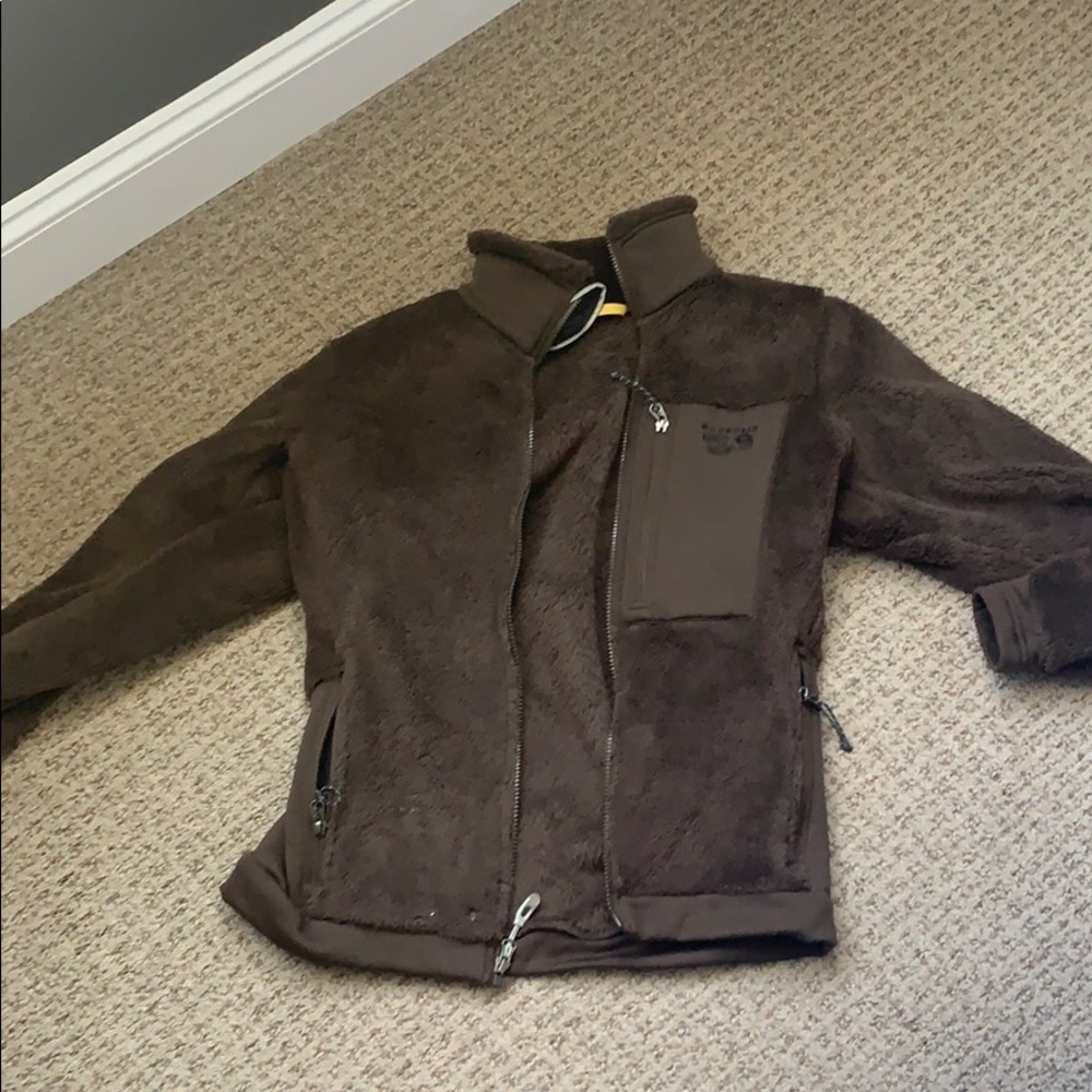 Mountain hardware fuzzy jacket